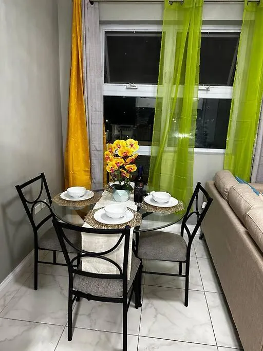 Byrd'S Oasis Apartment Kingston Jamaica